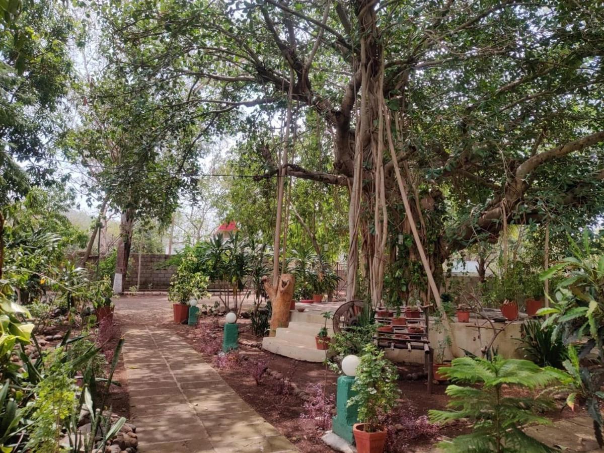 Gir Birding Lodge Sasan Gir Exterior photo