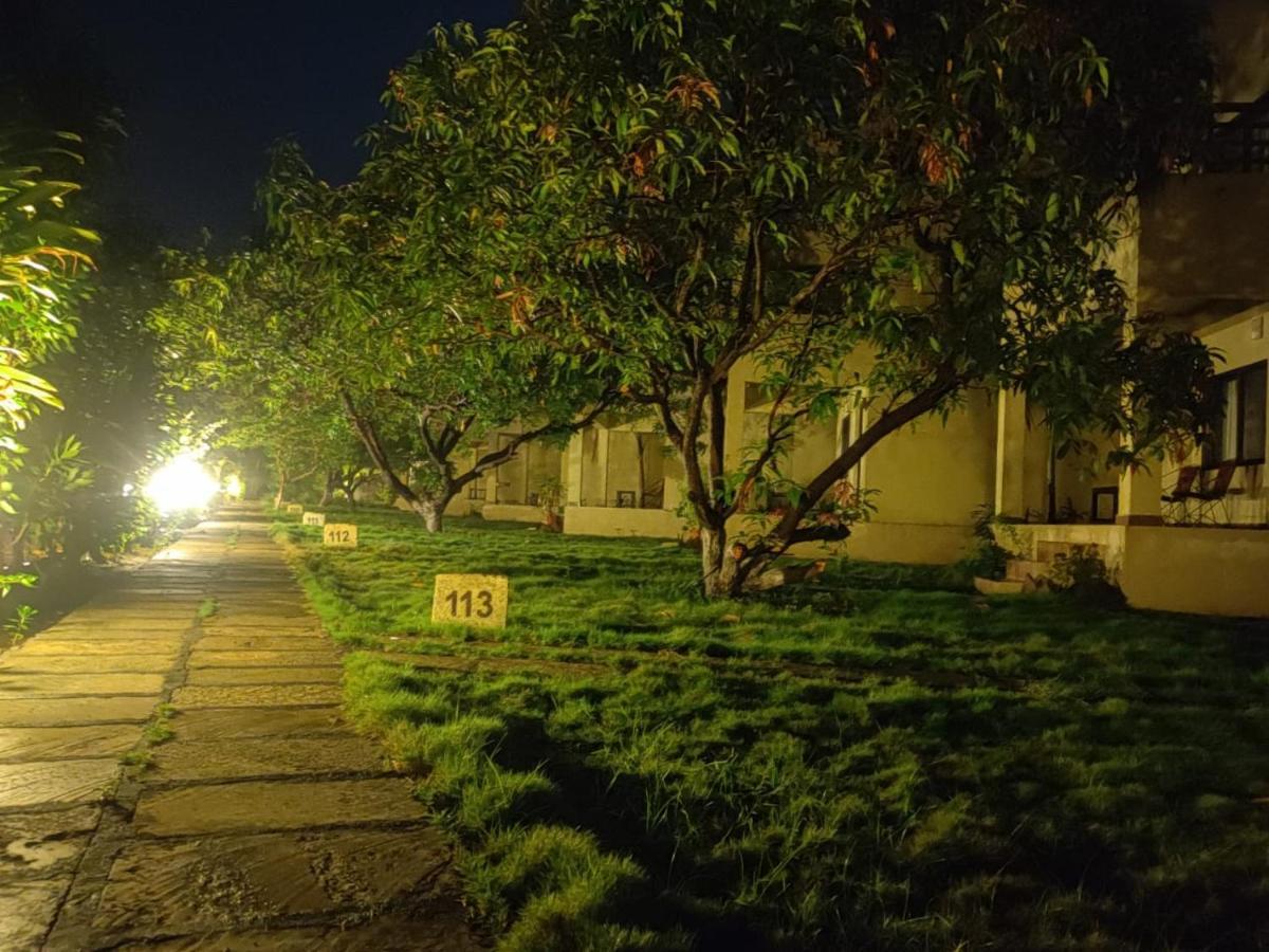 Gir Birding Lodge Sasan Gir Exterior photo